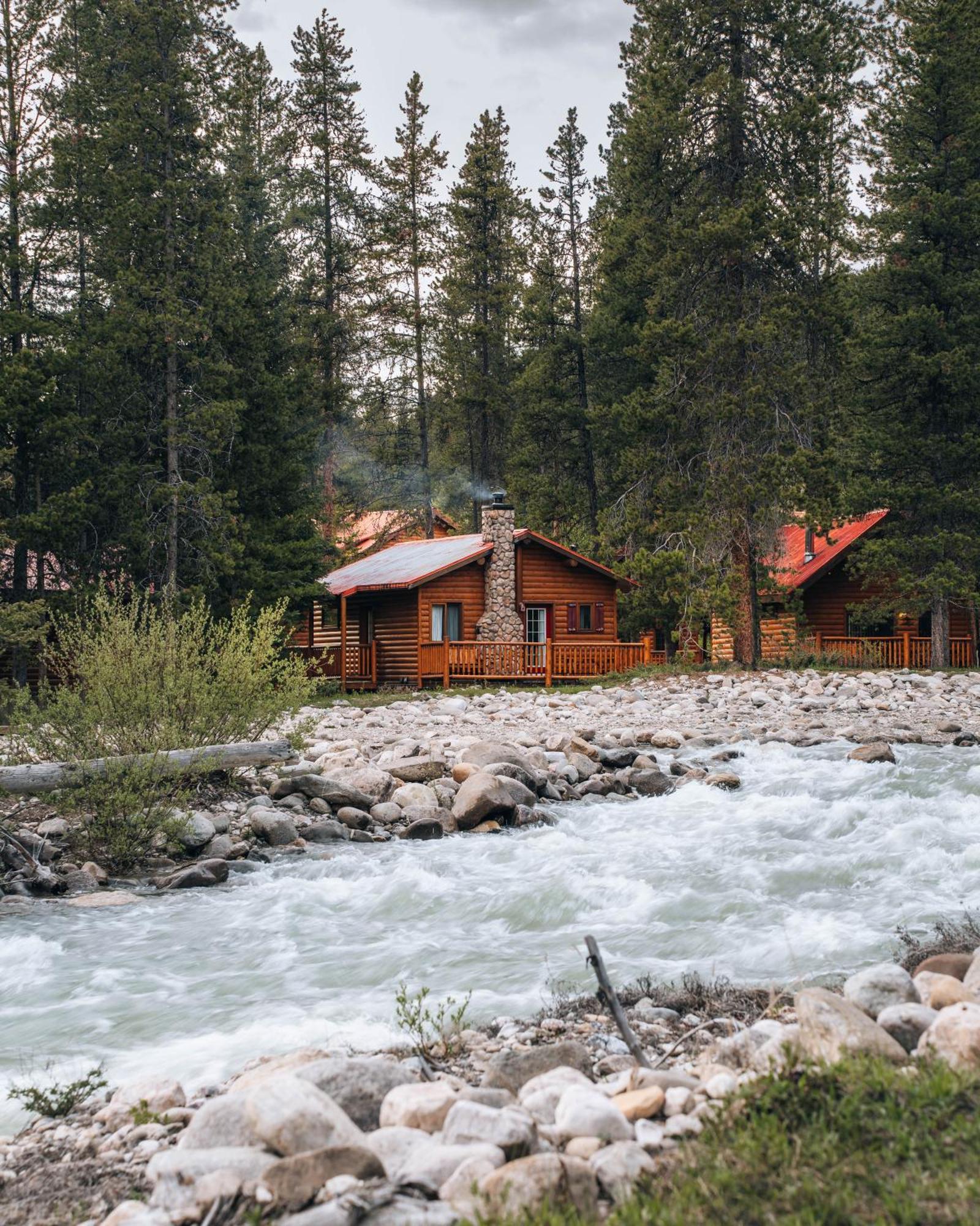Baker Creek By Basecamp Hotel Lake Louise Ngoại thất bức ảnh
